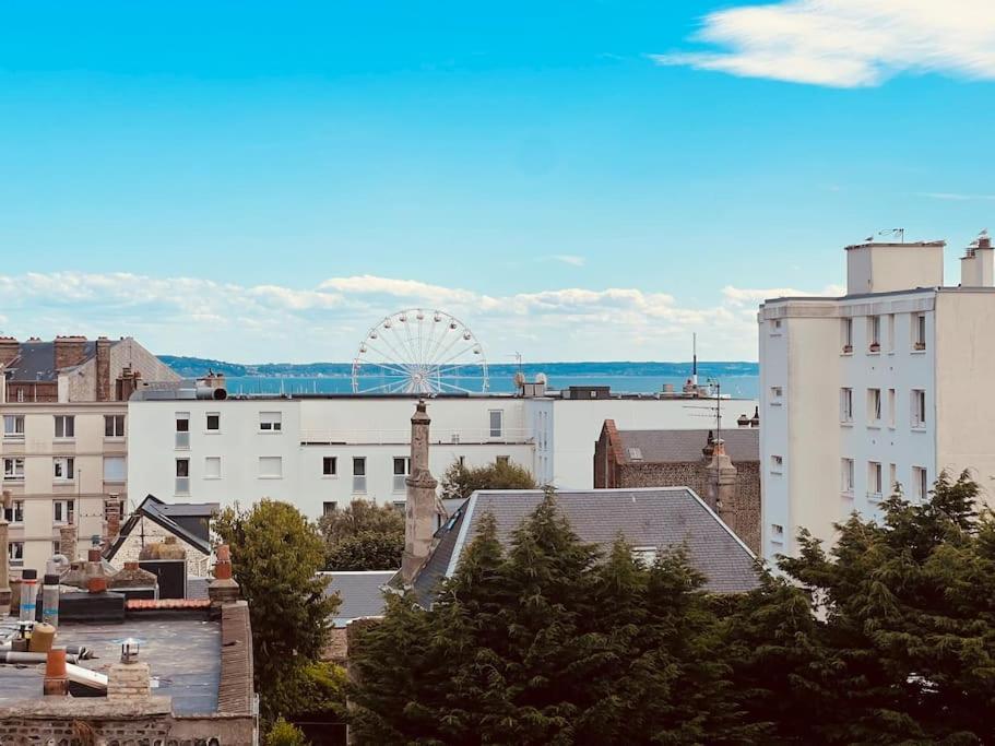 Le Petit Nid Perche Sous Les Toits, Vue Mer Le Havre Exteriér fotografie