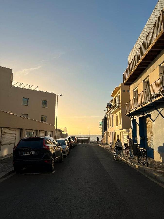 Le Petit Nid Perche Sous Les Toits, Vue Mer Le Havre Exteriér fotografie