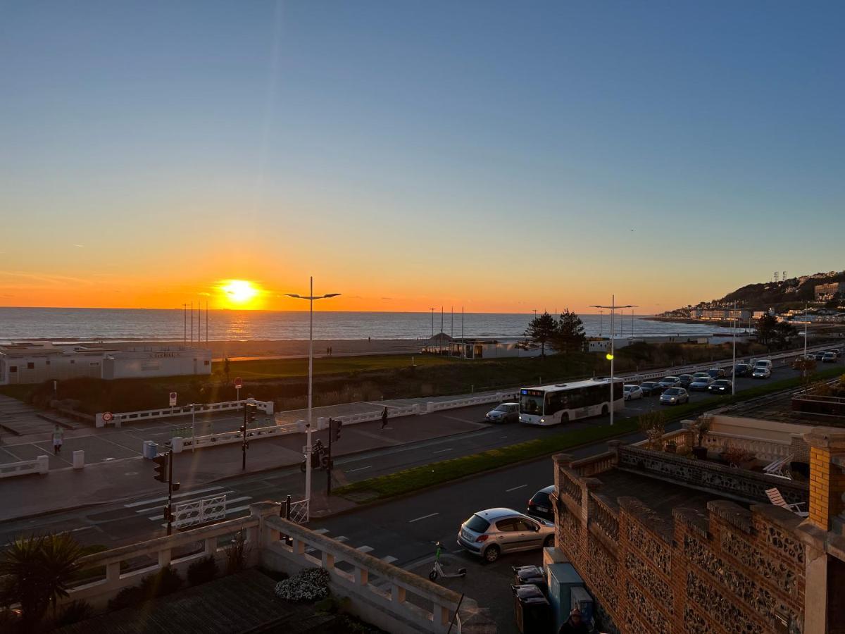 Le Petit Nid Perche Sous Les Toits, Vue Mer Le Havre Exteriér fotografie